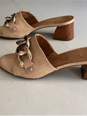 Anne Klein Beige Woven Slide Mules with Gold Chain